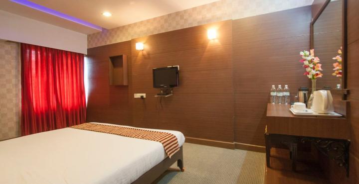 Hotel Shelter Chennai Exterior photo