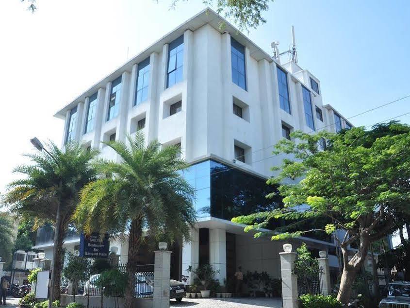 Hotel Shelter Chennai Exterior photo