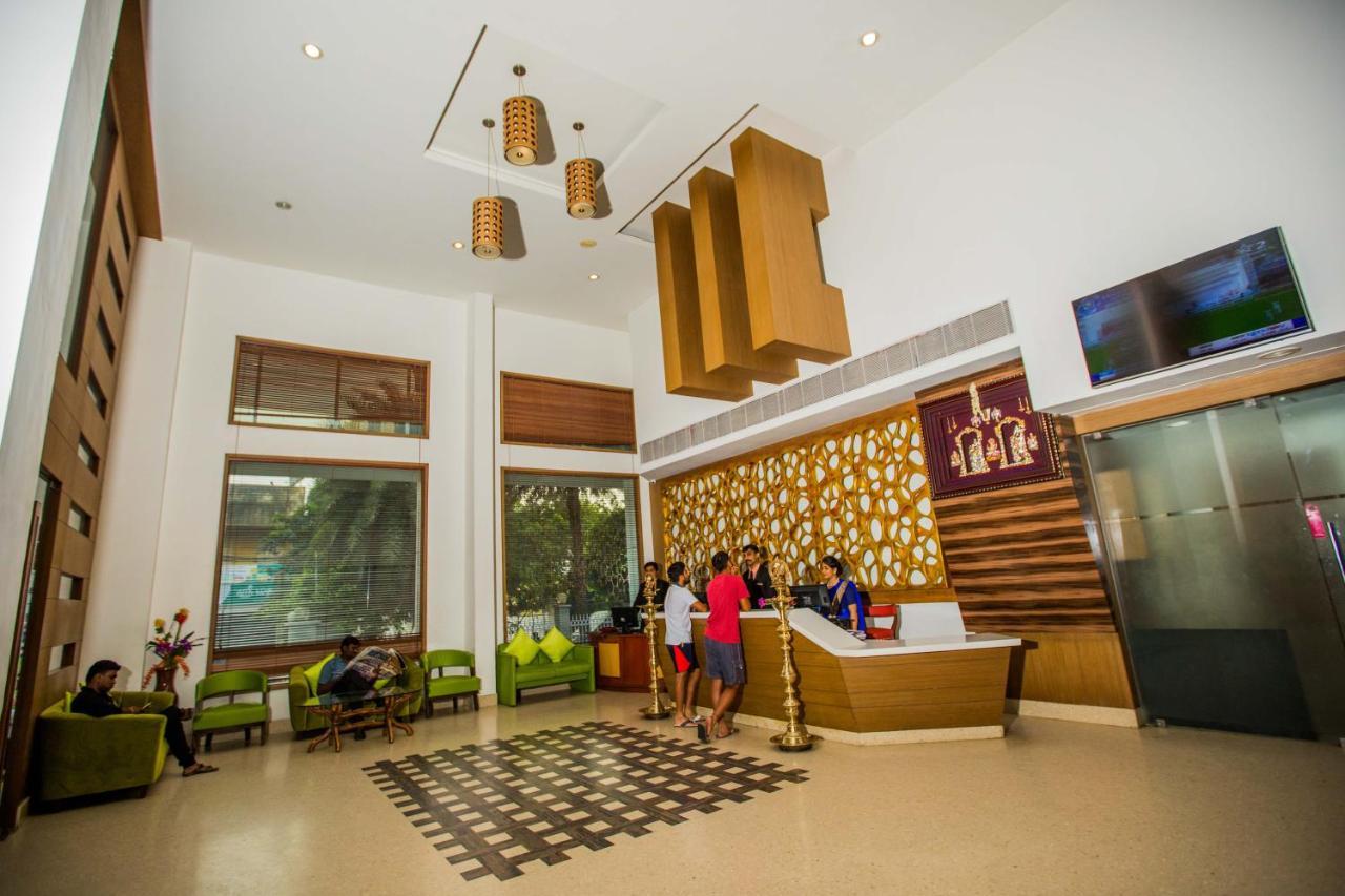 Hotel Shelter Chennai Exterior photo
