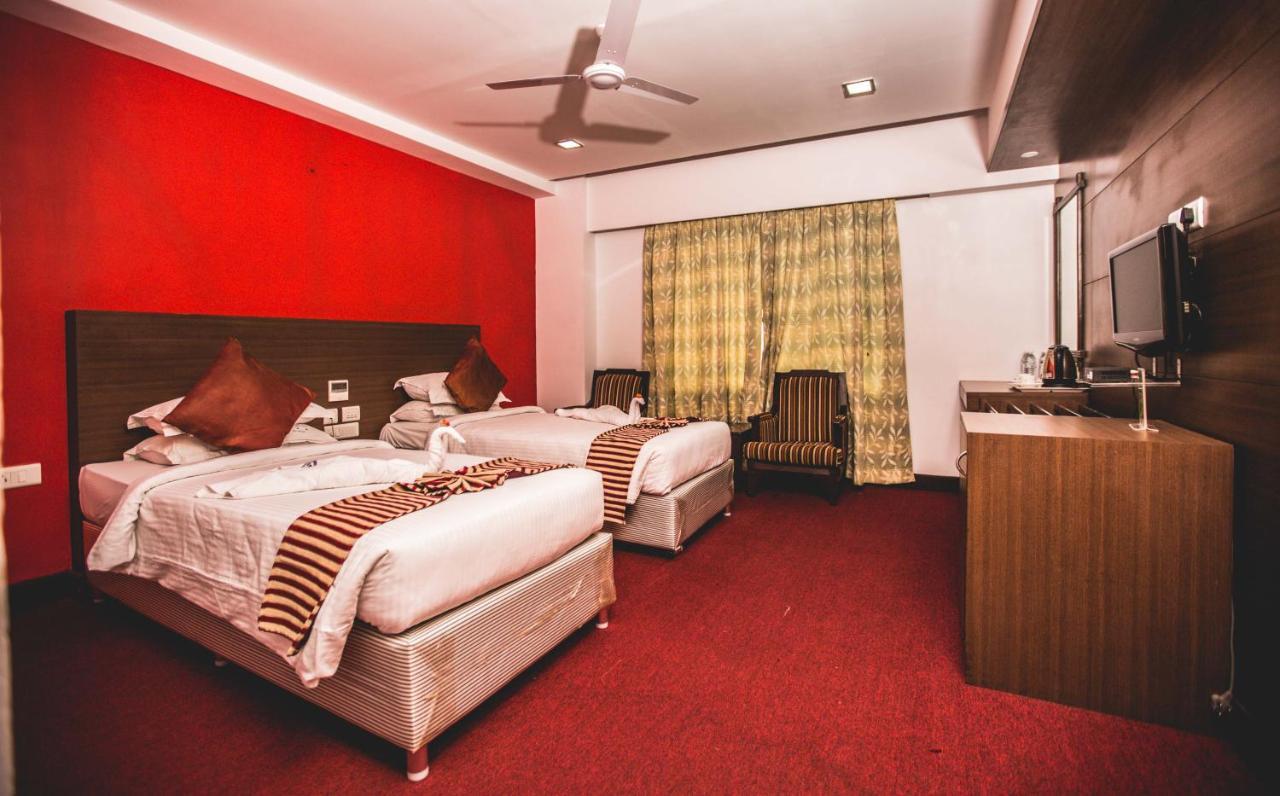 Hotel Shelter Chennai Exterior photo